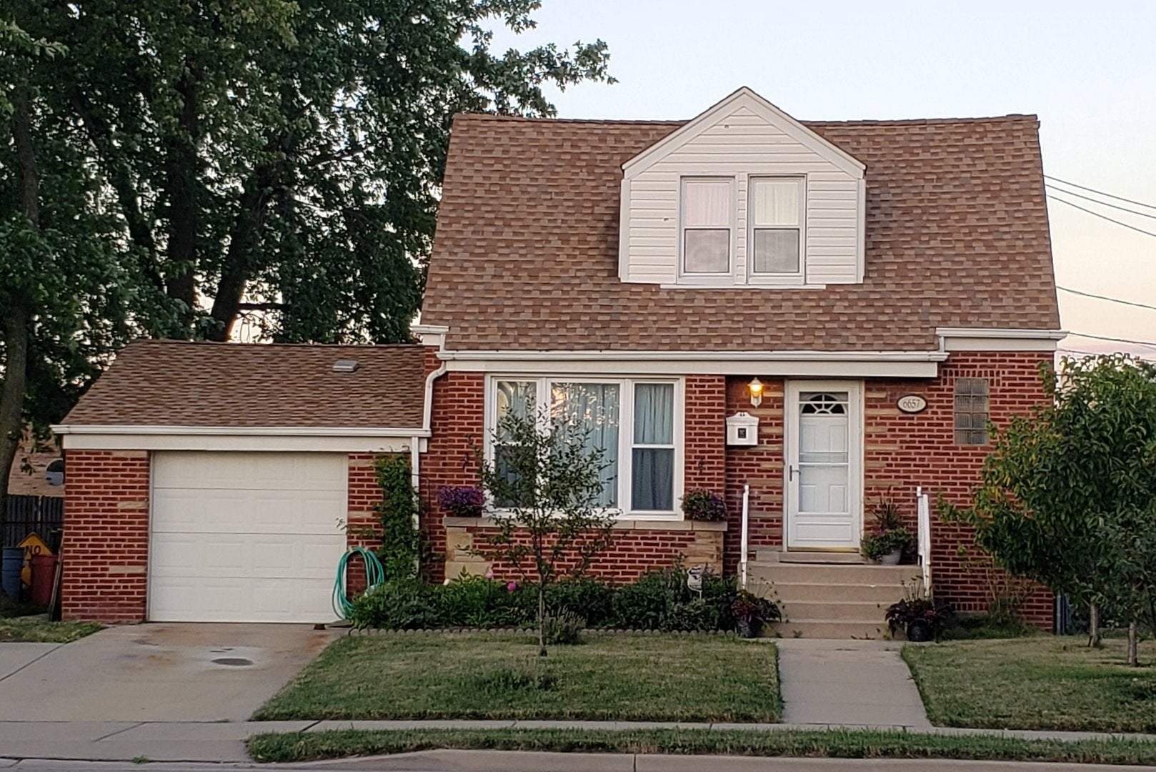 Photo 1 of 15 — 6657 N Crawford Avenue, Lincolnwood, IL 60712