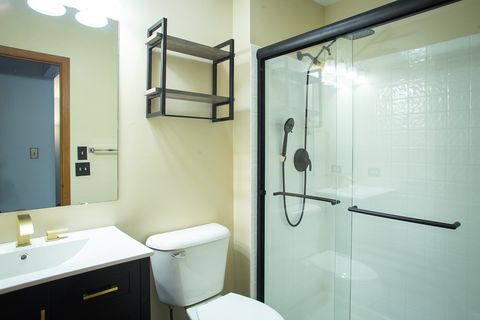 Tiny photo for 1509 Commodore Court #8, Schaumburg, IL 60193 (MLS # 12489637)