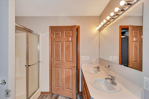 Tiny photo for 23336 S Kings Road, Steger, IL 60475 (MLS # 12521339)