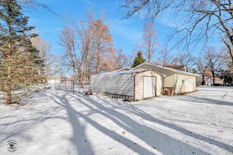 Tiny photo for 23336 S Kings Road, Steger, IL 60475 (MLS # 12521339)