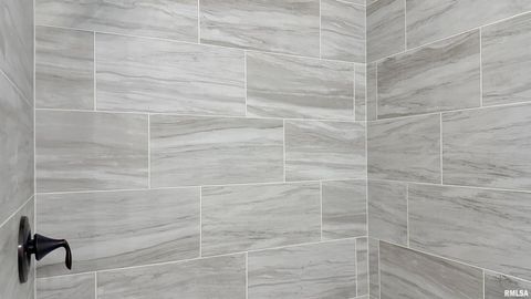 Tiny photo for Lot 10 Faiths Way, Bettendorf, IA 52722 (MLS # 12605738)