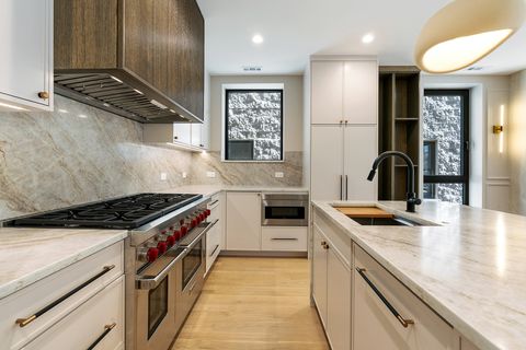 Tiny photo for 822 W Aldine Avenue #3N, Chicago, IL 60657 (MLS # 12598934)