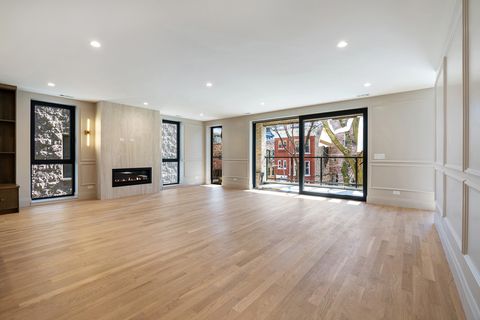 Tiny photo for 822 W Aldine Avenue #3N, Chicago, IL 60657 (MLS # 12598934)