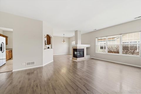 Tiny photo for 1102 Delta Drive #1102, Elgin, IL 60123 (MLS # 12612863)