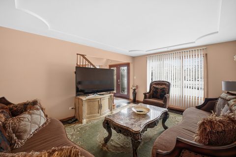 Tiny photo for 3703 Ballantrae Way, Flossmoor, IL 60422 (MLS # 12597139)