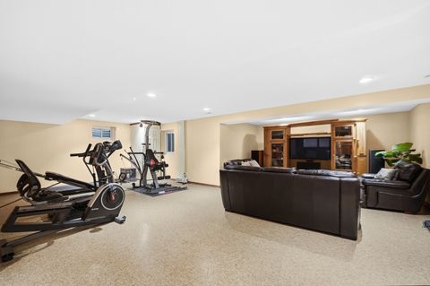 Tiny photo for 3703 Ballantrae Way, Flossmoor, IL 60422 (MLS # 12597139)