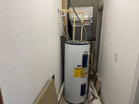 Tiny photo for 2 Dove Lane, Metropolis, IL 62960 (MLS # 12605685)