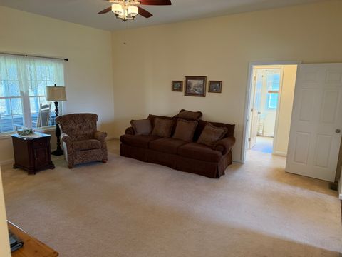 Tiny photo for 2 Dove Lane, Metropolis, IL 62960 (MLS # 12605685)