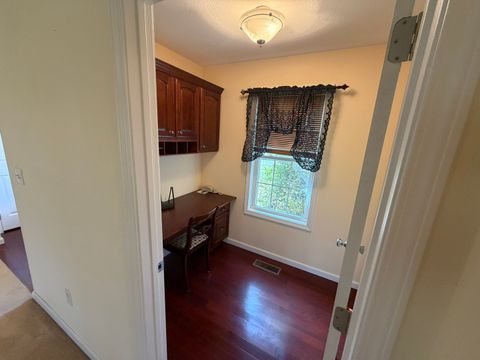 Tiny photo for 2 Dove Lane, Metropolis, IL 62960 (MLS # 12605685)