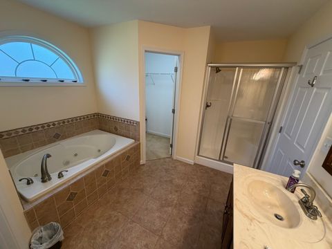 Tiny photo for 2 Dove Lane, Metropolis, IL 62960 (MLS # 12605685)