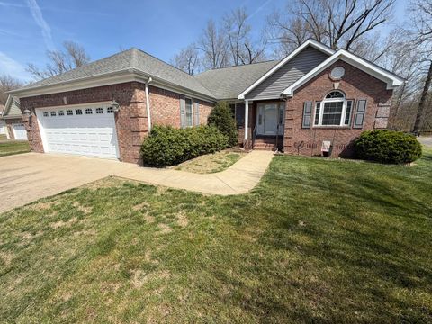 Tiny photo for 2 Dove Lane, Metropolis, IL 62960 (MLS # 12605685)