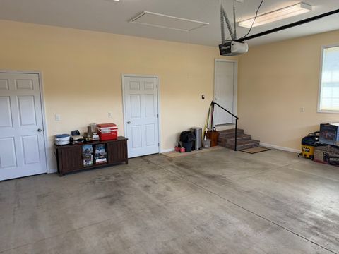 Tiny photo for 2 Dove Lane, Metropolis, IL 62960 (MLS # 12605685)