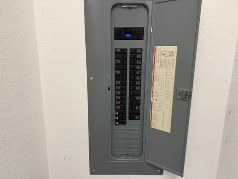 Tiny photo for 2 Dove Lane, Metropolis, IL 62960 (MLS # 12605685)