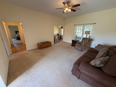 Tiny photo for 2 Dove Lane, Metropolis, IL 62960 (MLS # 12605685)