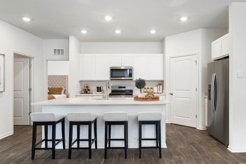 Tiny photo for 6300 Redwood Trail, Wonder Lake, IL 60097 (MLS # 12649430)