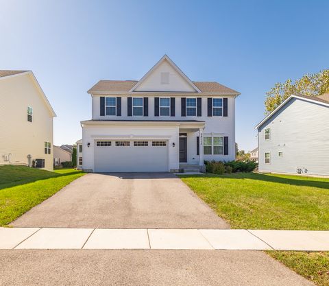 A home in Lakemoor