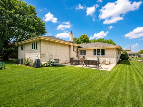 Tiny photo for 7453 Cashew Drive, Orland Park, IL 60462 (MLS # 12744968)