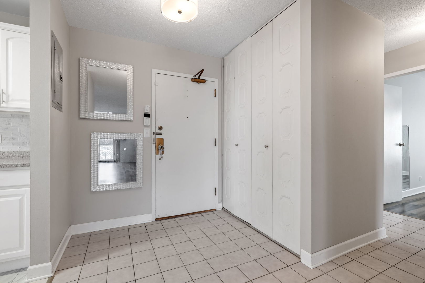 2201 S Grace Street 305