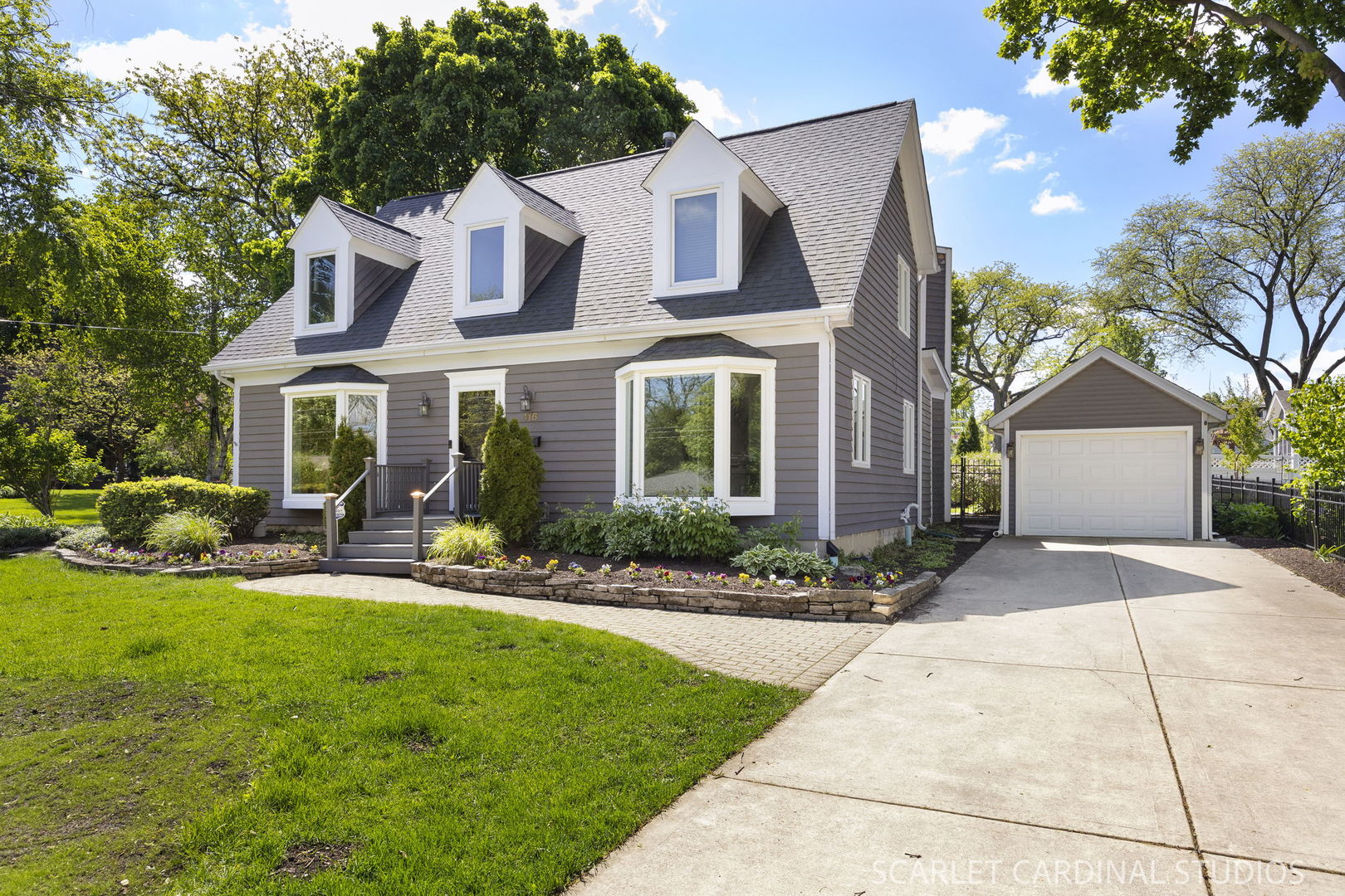 416 W Oak Street