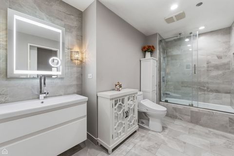 Tiny photo for 680 N Lake Shore Drive #1410, Chicago, IL 60611 (MLS # 12602666)