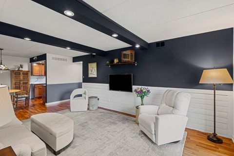 Tiny photo for 505 Redondo Drive #308, Downers Grove, IL 60516 (MLS # 12456462)