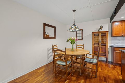 Tiny photo for 505 Redondo Drive #308, Downers Grove, IL 60516 (MLS # 12456462)