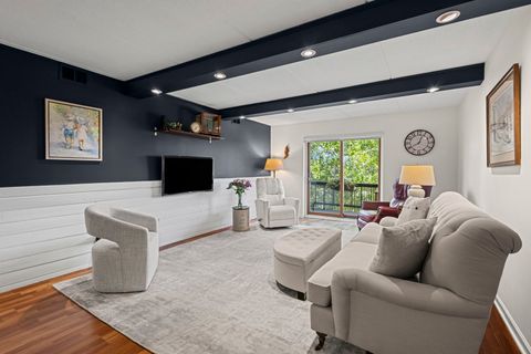 Tiny photo for 505 Redondo Drive #308, Downers Grove, IL 60516 (MLS # 12456462)