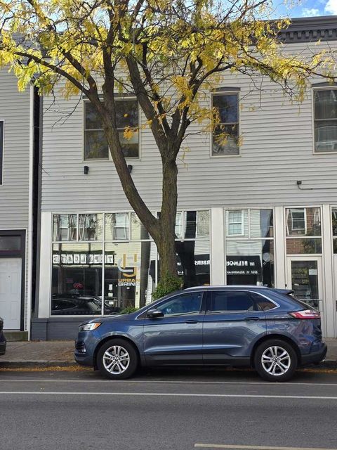 2329 W Belmont Avenue 2E Chicago IL 60618