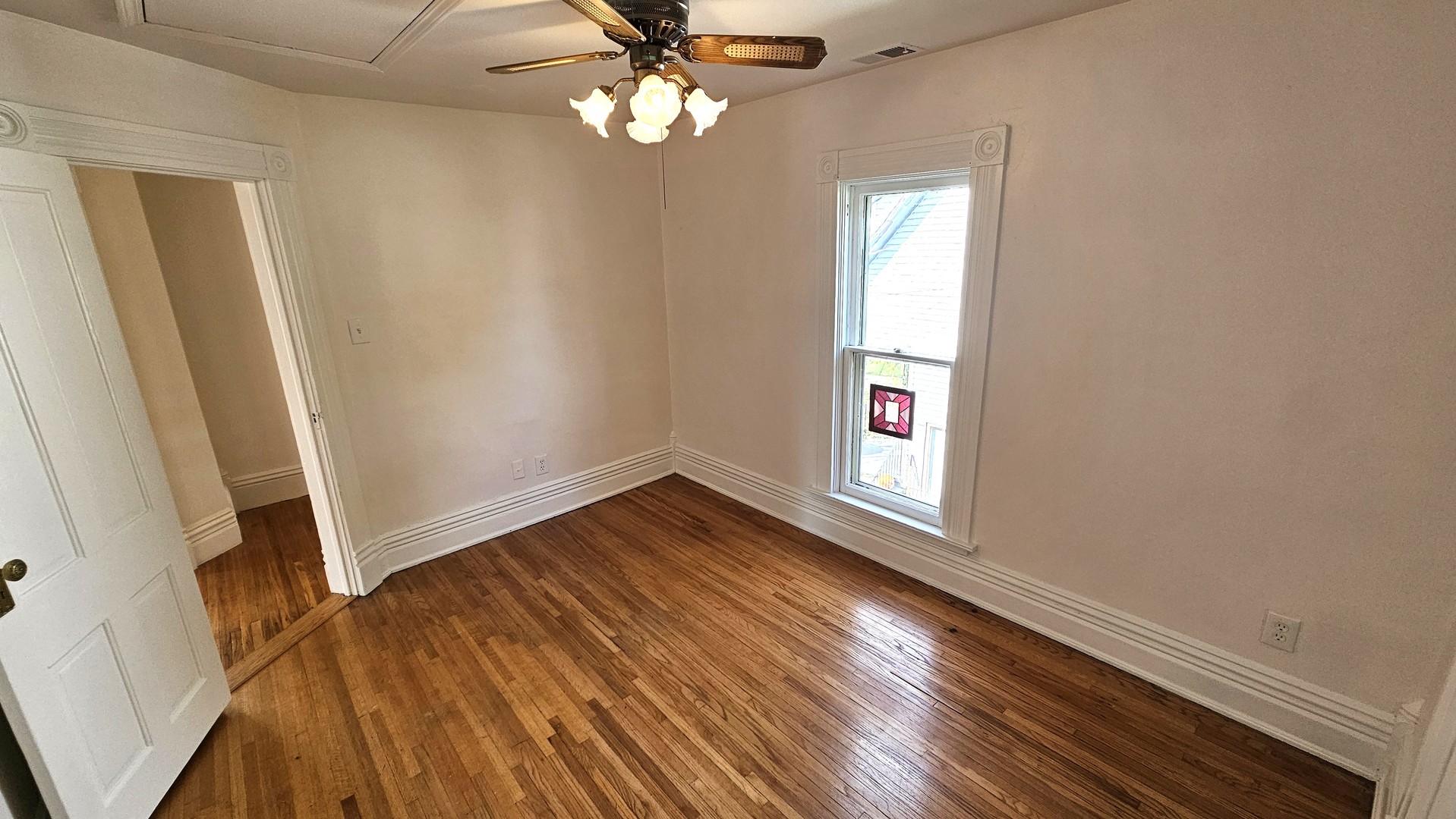 Rockford, Illinois 61107, United States, 3 Bedrooms Bedrooms, ,2 BathroomsBathrooms,Residential,Active,227440