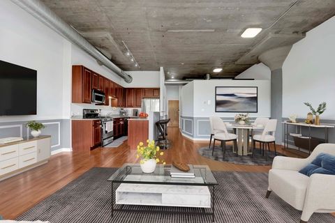 Tiny photo for 1069 W 14th Place #329, Chicago, IL 60608 (MLS # 12612847)