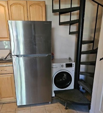 16 St. Thomas Colony 5