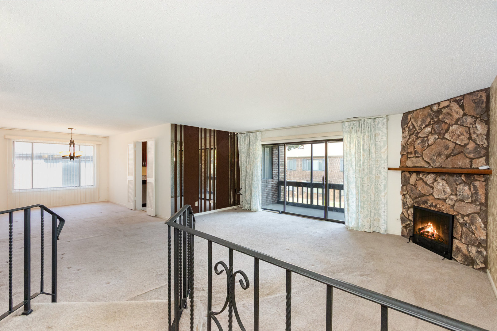 52 Parliament Drive W 127