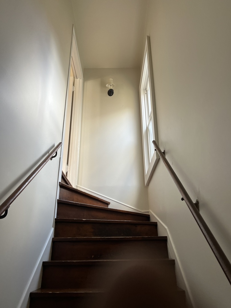 Skokie, Illinois 60077, United States, 1 Bedroom Bedrooms, ,1 BathroomBathrooms,Residential,Active,232379