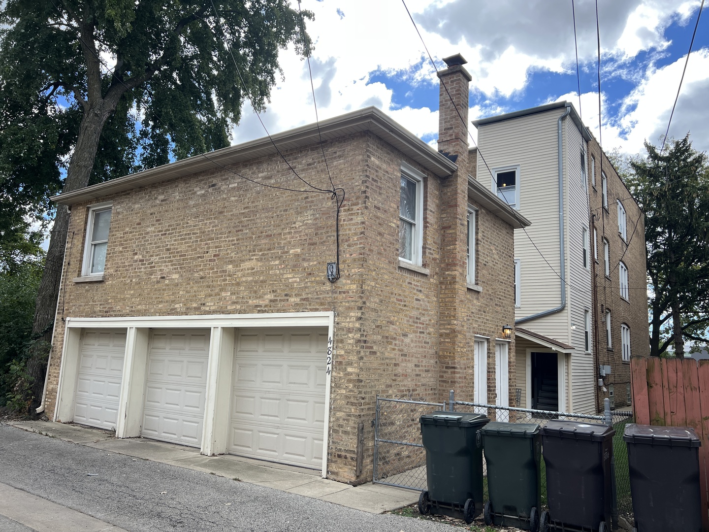 Skokie, Illinois 60077, United States, 1 Bedroom Bedrooms, ,1 BathroomBathrooms,Residential,Active,232379