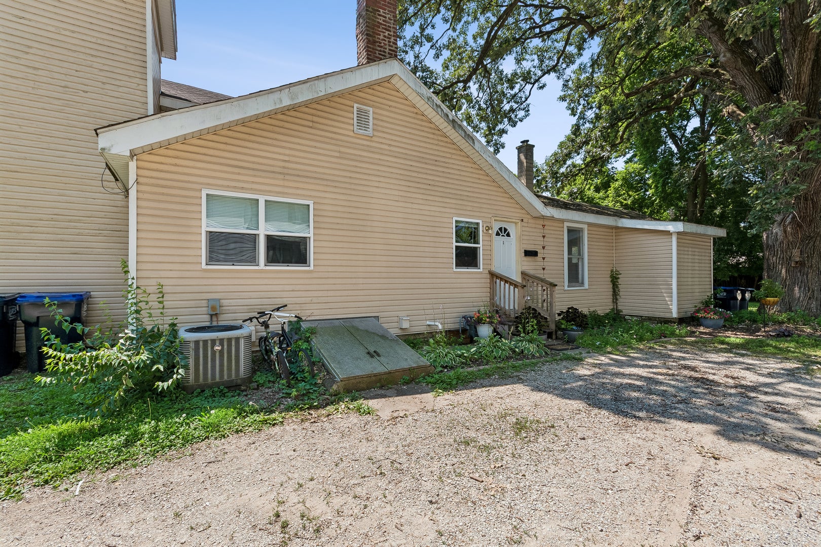 408 N Joliet Street
