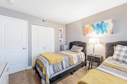 Tiny photo for 6135 W 94th Street #A2, Oak Lawn, IL 60453 (MLS # 12539040)