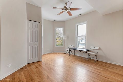 Tiny photo for 431 S HARVEY Street #E, Oak Park, IL 60302 (MLS # 12558970)