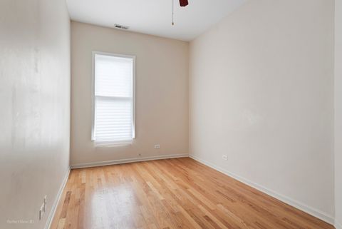 Tiny photo for 431 S HARVEY Street #E, Oak Park, IL 60302 (MLS # 12558970)