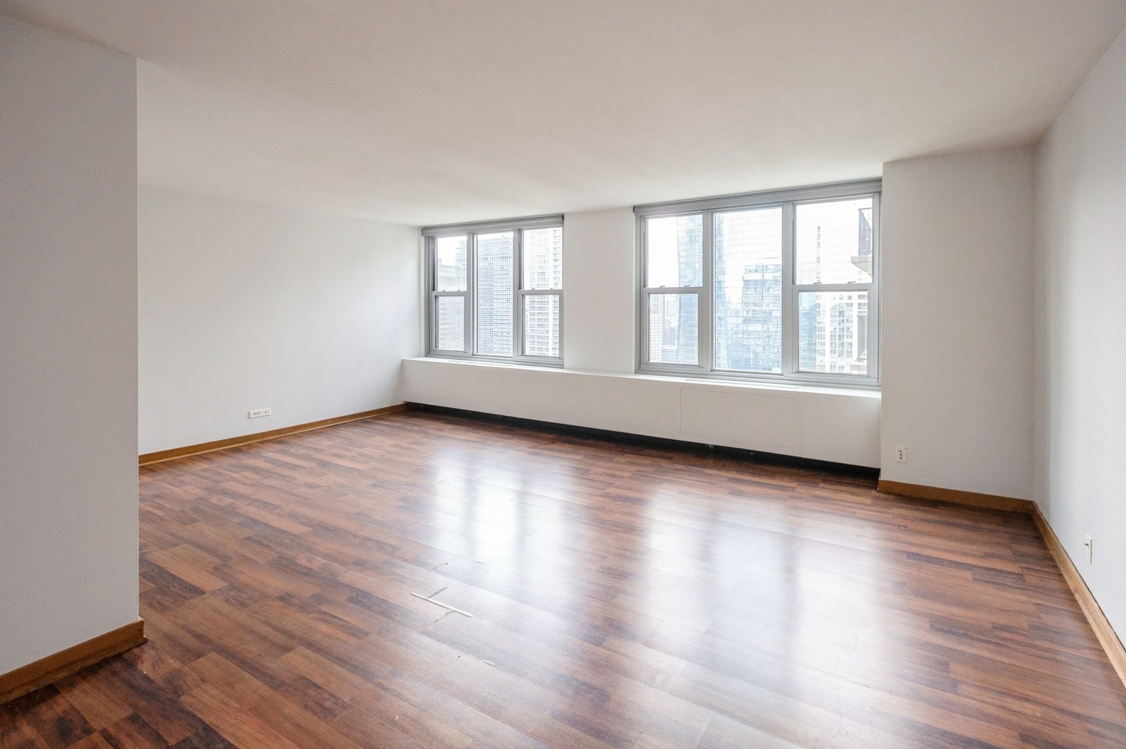400 E RANDOLPH Street 3612