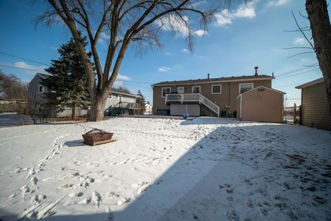 Tiny photo for 7324 Willow Avenue, Woodridge, IL 60517 (MLS # 12548411)