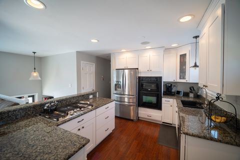 Tiny photo for 7324 Willow Avenue, Woodridge, IL 60517 (MLS # 12548411)