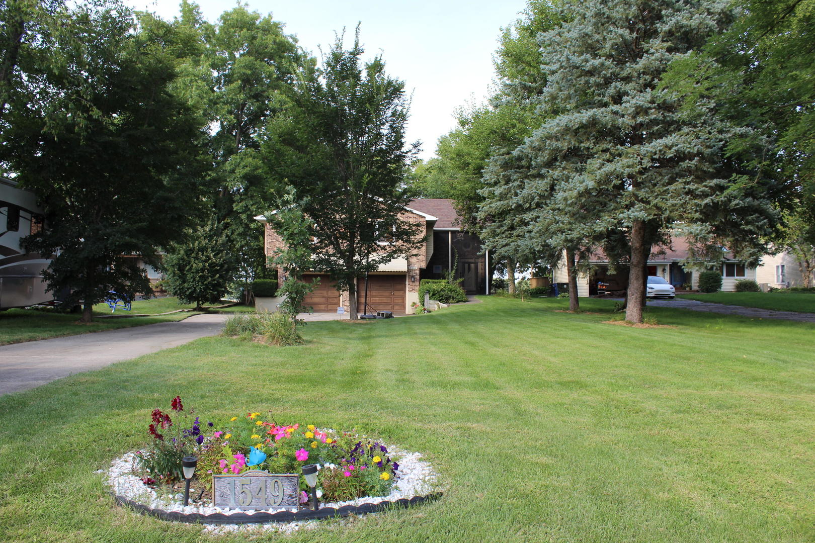 1549 Lake Holiday Drive