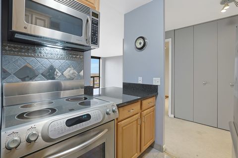 Tiny photo for 4343 N Clarendon Avenue #2209, Chicago, IL 60613 (MLS # 12533046)