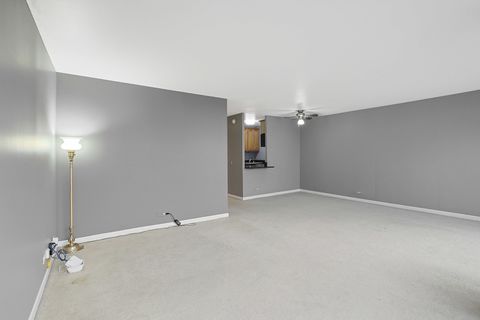 Tiny photo for 4343 N Clarendon Avenue #2209, Chicago, IL 60613 (MLS # 12533046)
