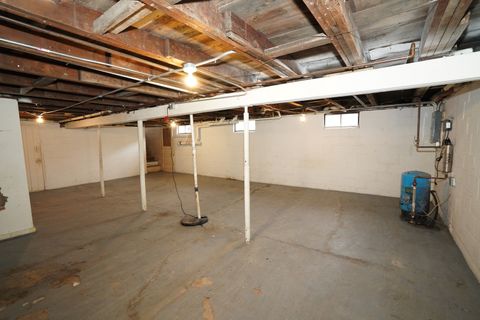 Tiny photo for 627 Manhattan Road, Joliet, IL 60433 (MLS # 12613867)