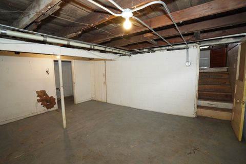 Tiny photo for 627 Manhattan Road, Joliet, IL 60433 (MLS # 12613867)