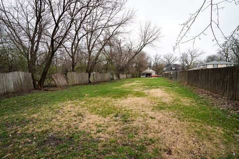 Tiny photo for 627 Manhattan Road, Joliet, IL 60433 (MLS # 12613867)