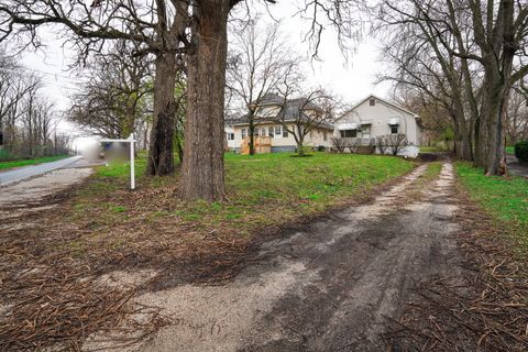 Tiny photo for 627 Manhattan Road, Joliet, IL 60433 (MLS # 12613867)