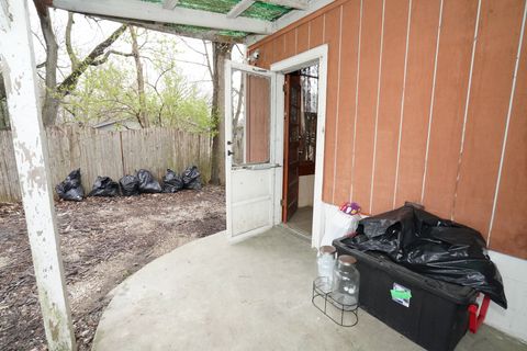 Tiny photo for 627 Manhattan Road, Joliet, IL 60433 (MLS # 12613867)