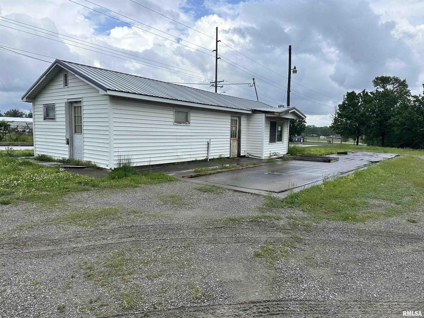 201 W Barnett Street